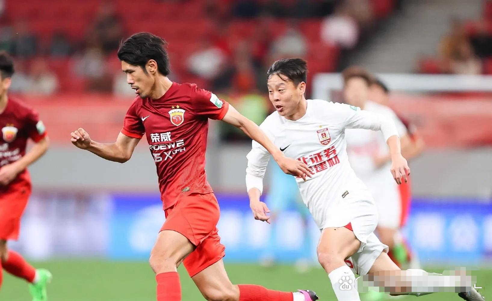 kaiyun关于英超赛程吃紧；山东男篮赛后队长鼓劲；质疑声仍在；球队文化再被提及的信息