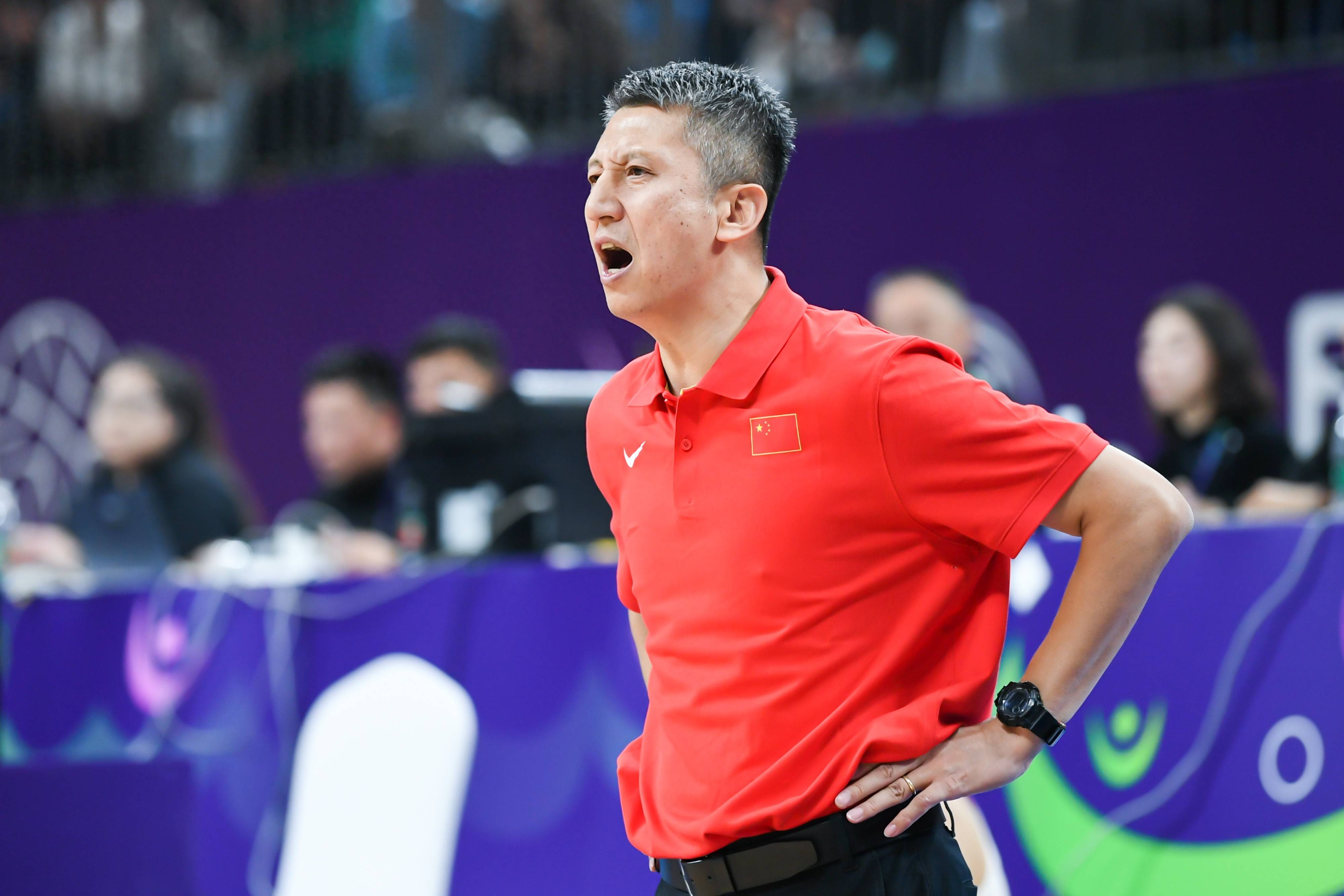 关于英超赛程吃紧；山东男篮赛后队长鼓劲；质疑声仍在；球队文化再被提及的信息