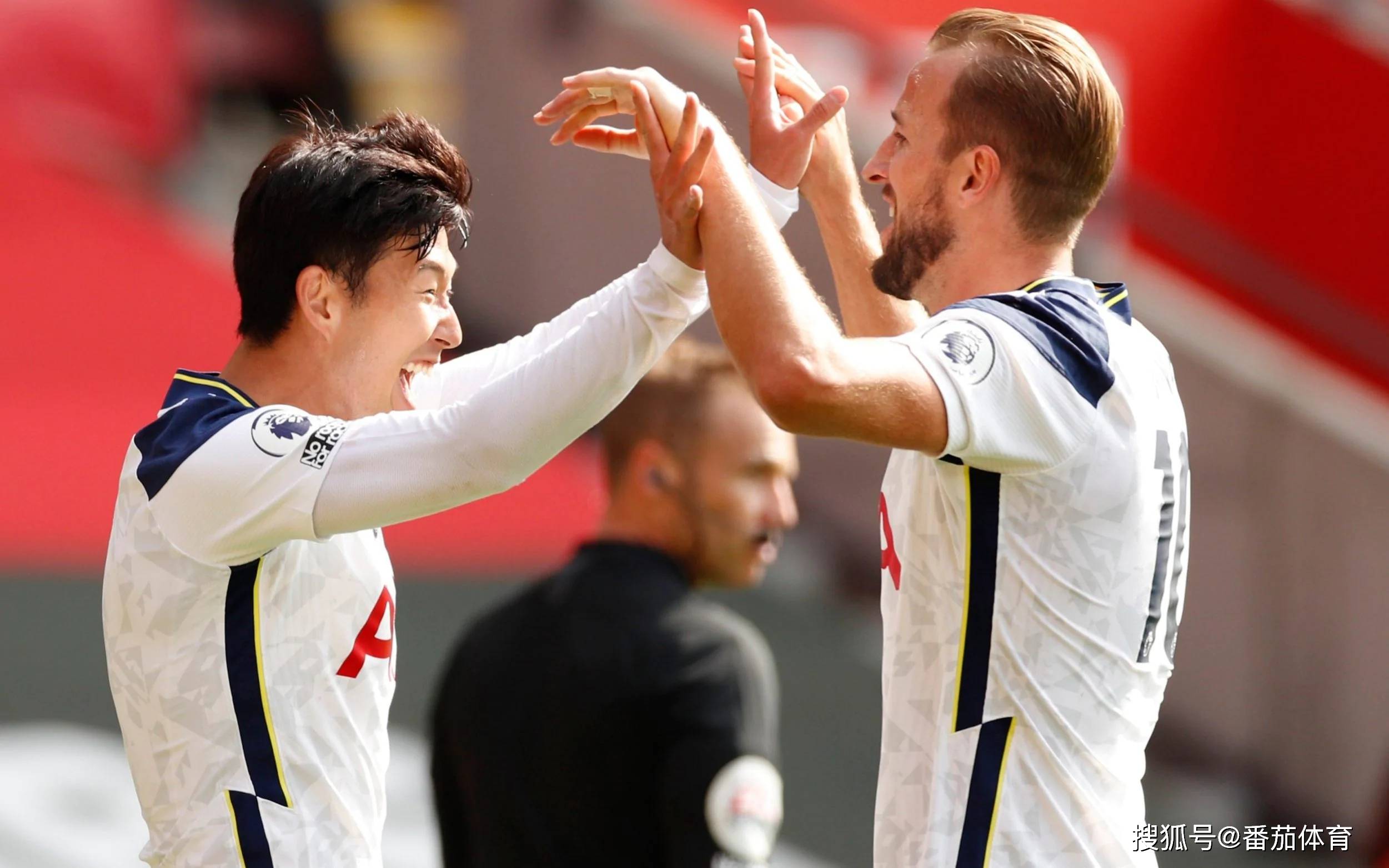 包含今晚体能课后；托特纳姆状态回暖备战法国杯；话题不断；资深球员宣示担当的词条