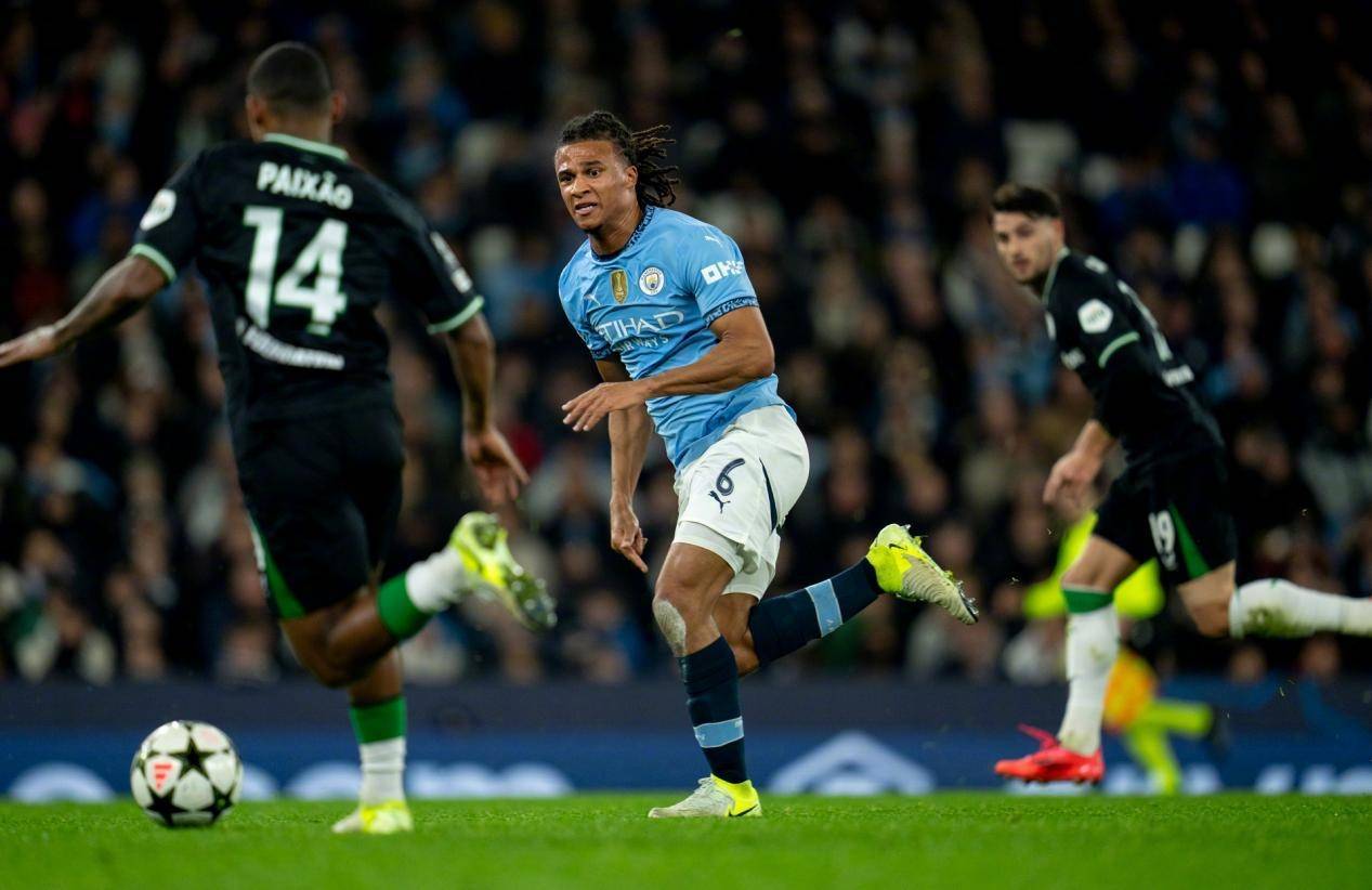 武汉三镇上海海港韦世豪红红牌视频